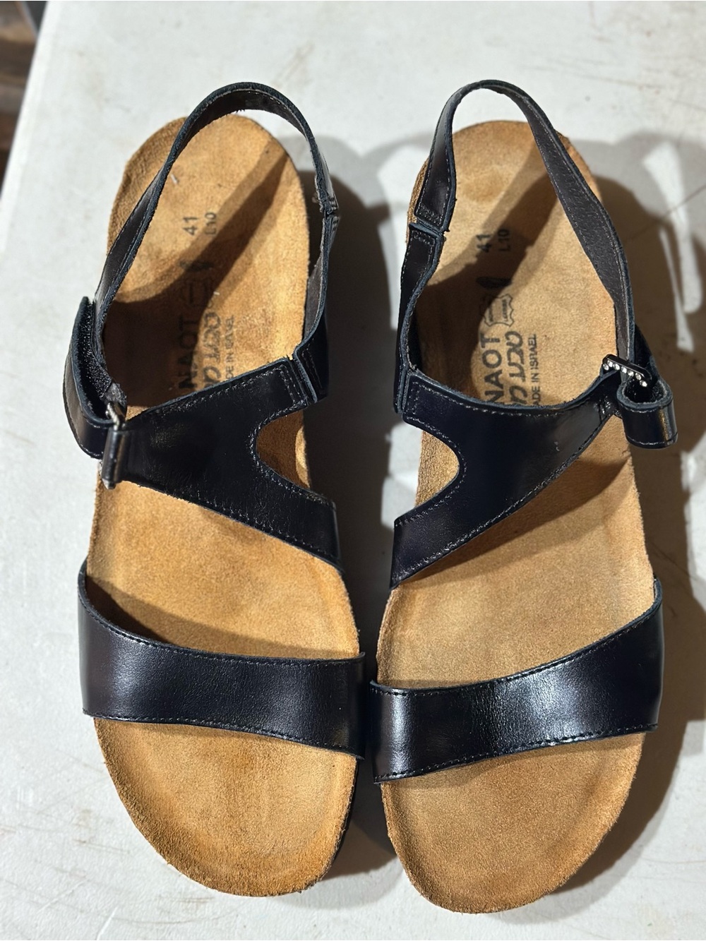 Naot Z86123* Womens Black Leather Strappy Pamela Sandals Size 10 M